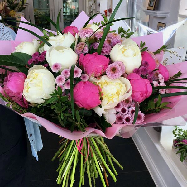 BQ044 Peonies Bouquet - Order Now!