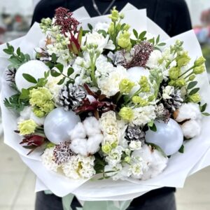 White Christmas flower arrangement