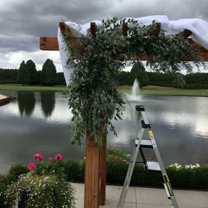 Professional Tips for Installing and Decorating a Wedding Arch